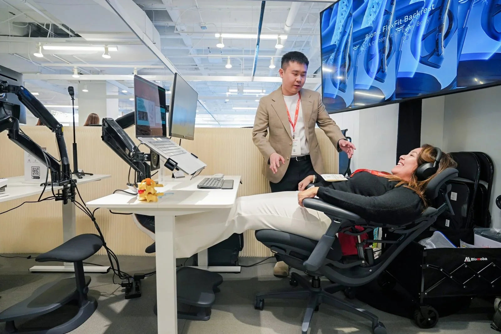 Cómo organizar una prueba piloto de sillas ergonómicas para un equipo de oficina diverso
